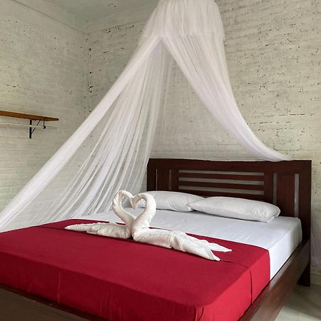 Alen'S Stay&Surf Airsatang Luaran gambar