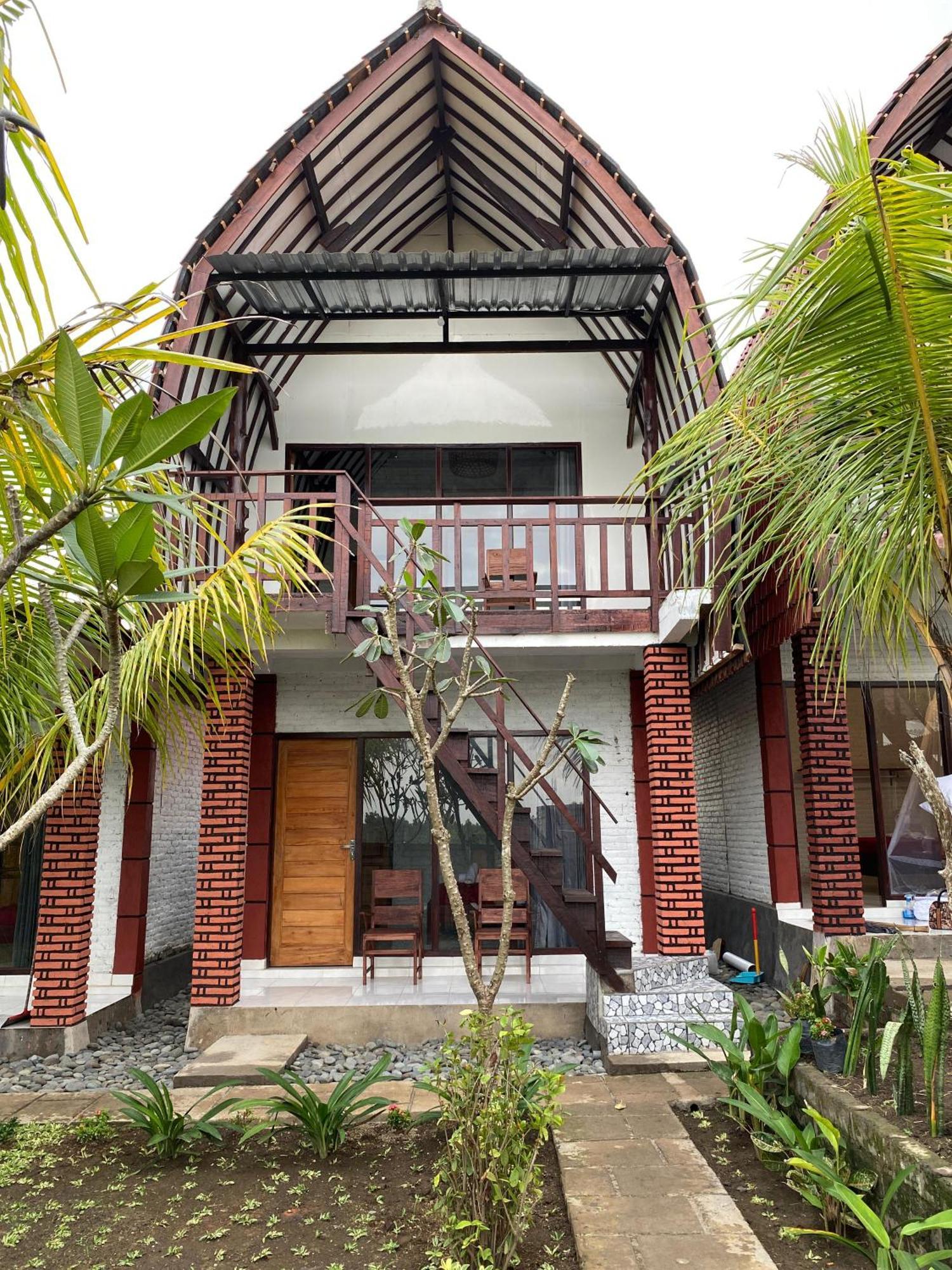 Alen'S Stay&Surf Airsatang Luaran gambar